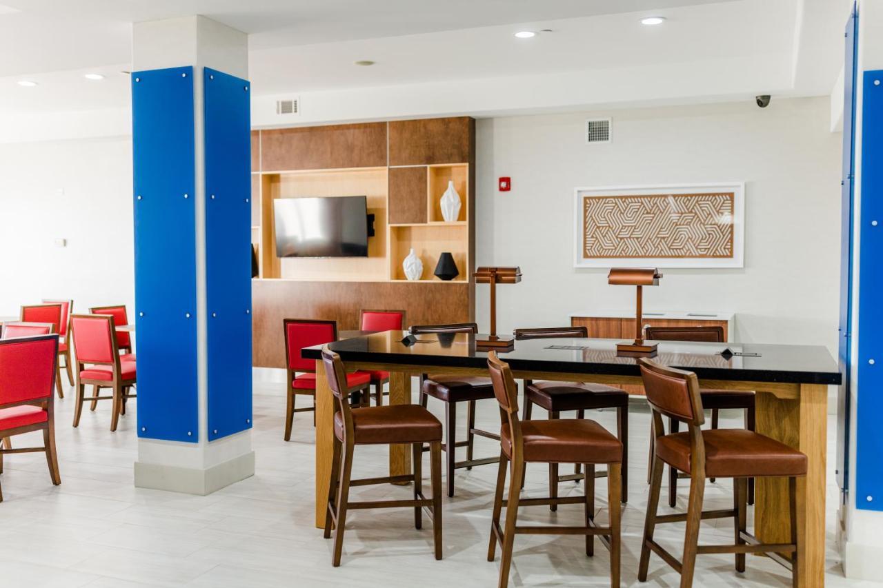 Holiday Inn Express Hotel & Suites Greenville By Ihg Kültér fotó